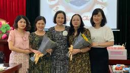Có một mùa chia tay như thế