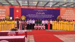 Báo tuổi trẻ Thủ đô đưa tin về lễ  gắn biển công trình trường TH Hoàng Diệu cấp thành phố
