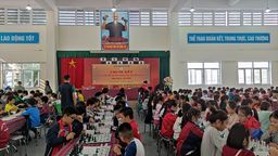 Đội tuyển cờ vua trường Tiểu học Hoàng Diệu tham gia chung kết cờ vua cấp quận và đạt giải