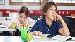 Phải làm gì để sửa tính cẩu thả cho con?