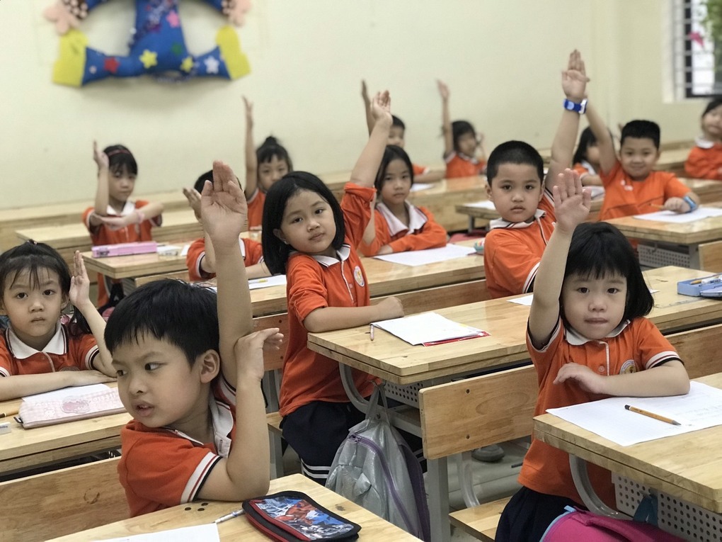 9 cách giúp trẻ tự tin vào bản thân và nâng cao khả năng giao tiếp.