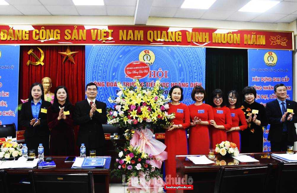 Đổi mới mạnh mẽ, nâng cao hơn nữa chất lượng hoạt động Công đoàn