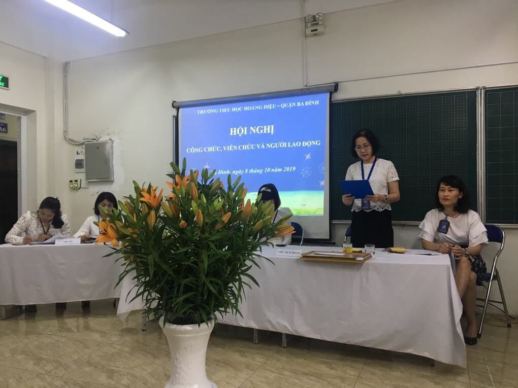 ảnh Hội nghị cán bộ, viên chức trường TH Hoàng Diệu  năm học 2019 - 2020