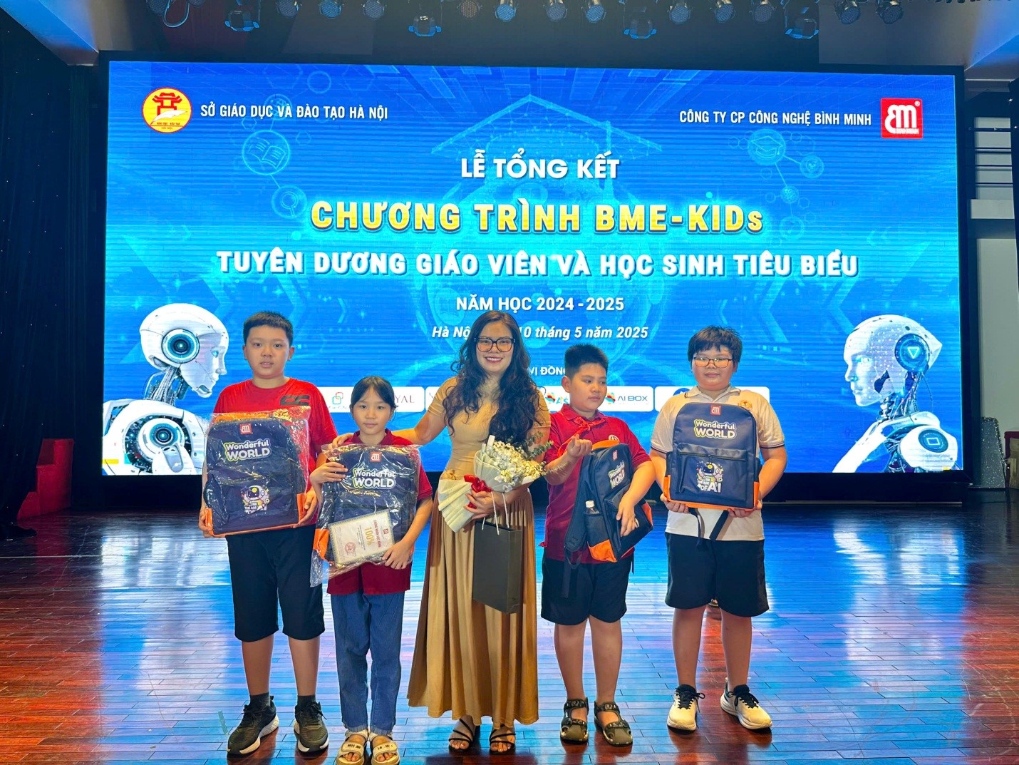Lễ tổng kết chương trình BME-KIDS – vinh danh giáo viên và học sinh xuất sắc năm học 2024-2025