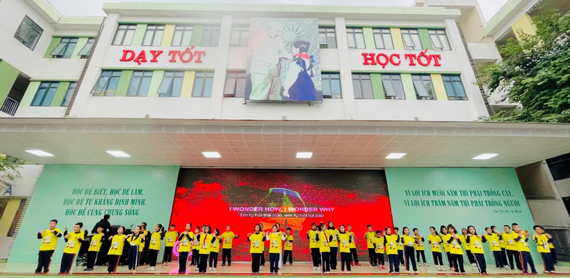 Ảnh có chứa văn bảnMô tả được tạo tự động