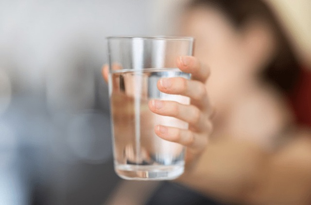 10 mẹo chăm sóc sức khỏe thời tiết mưa phùn, nồm ẩm - Ảnh 7.