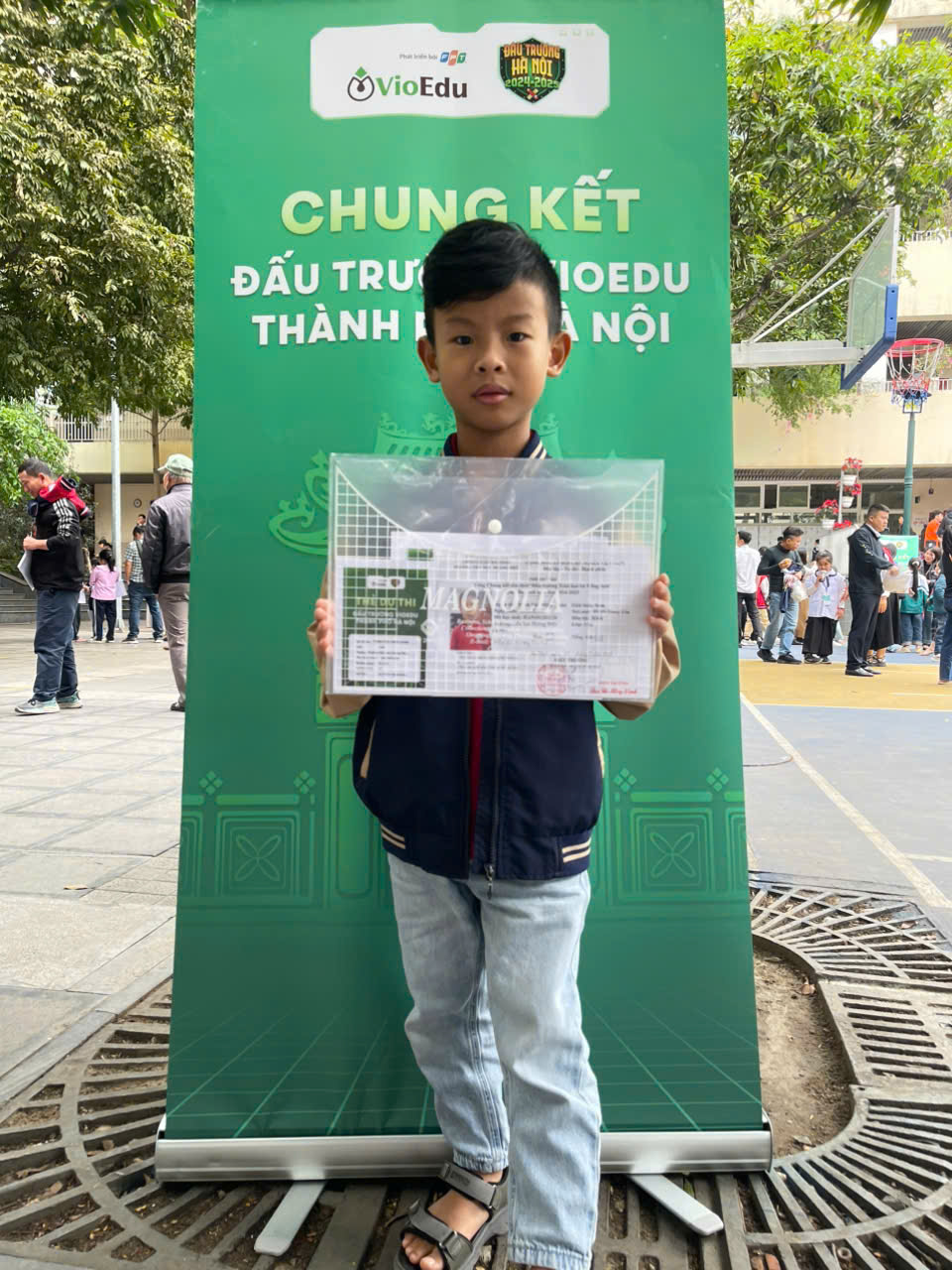 A child holding a signAI-generated content may be incorrect.