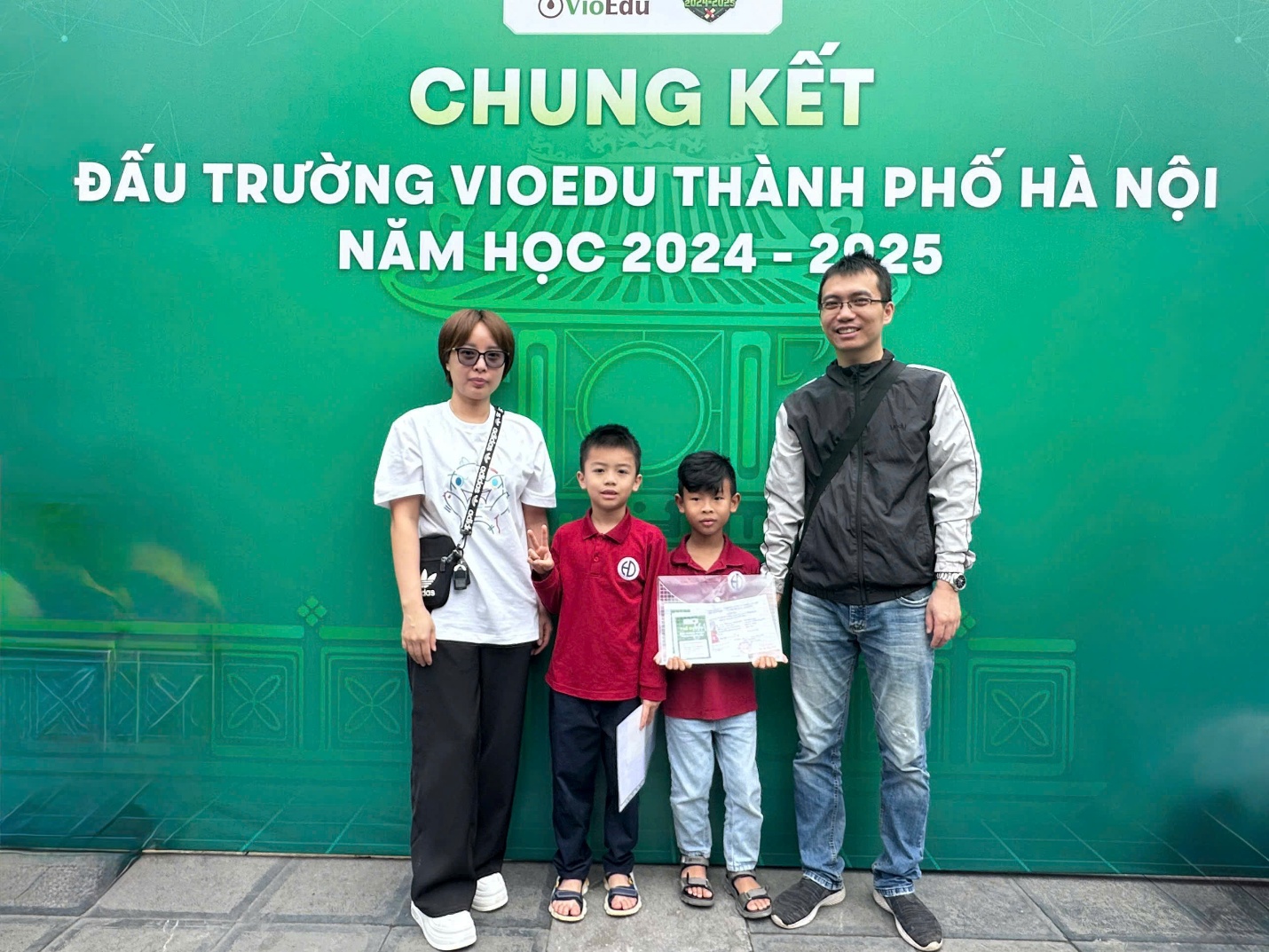 A group of people posing for a photoAI-generated content may be incorrect.