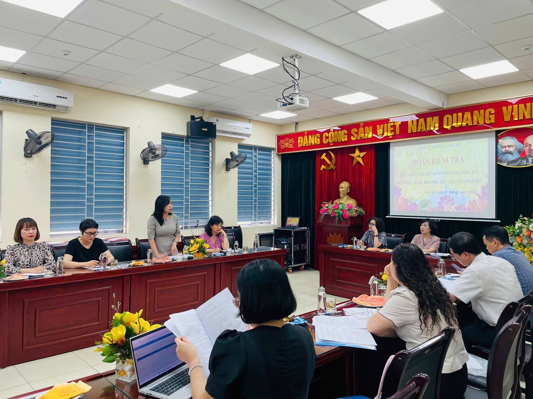 Có thể là hình ảnh về học tập và văn bản