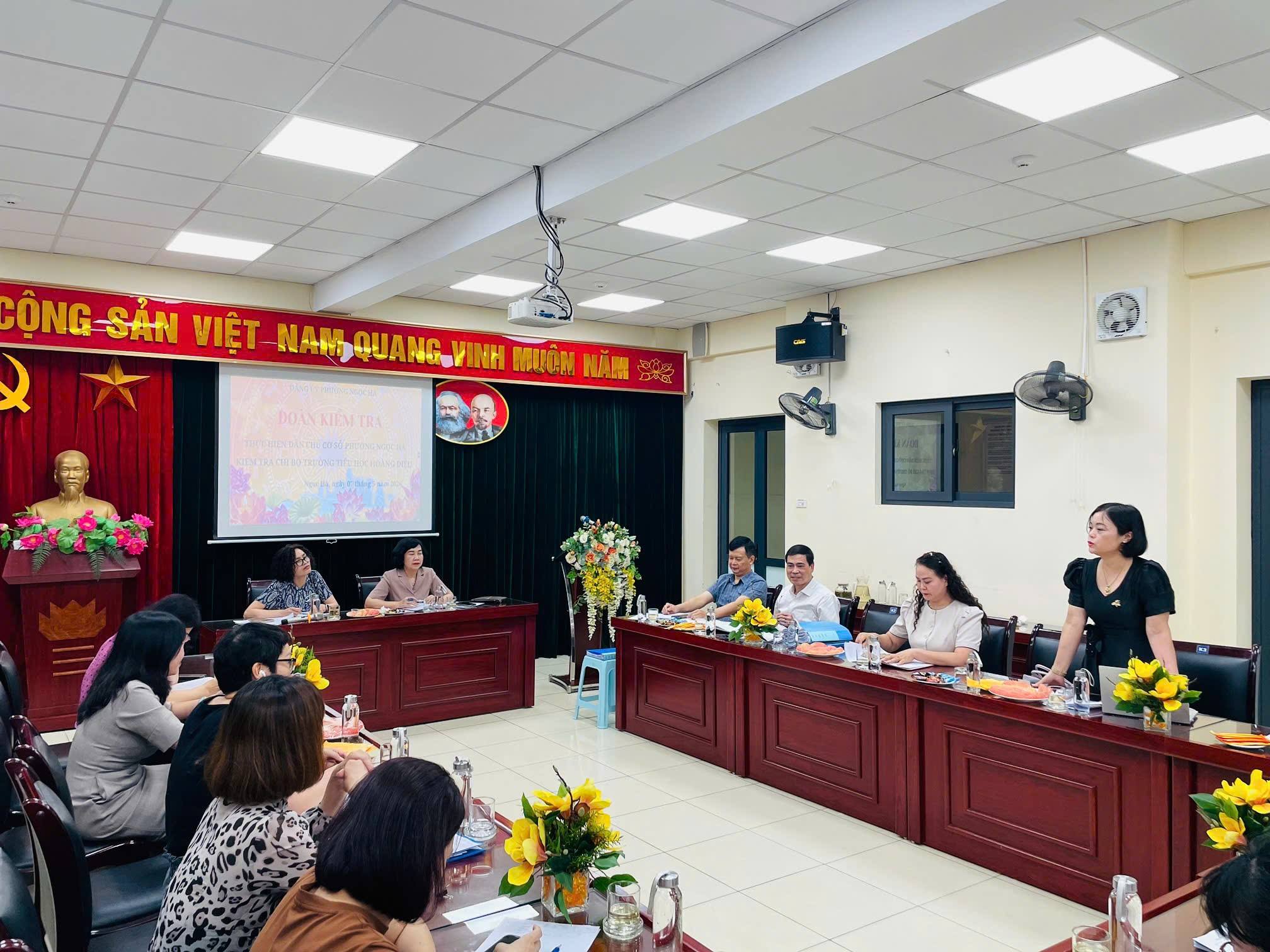 Có thể là hình ảnh về văn bản
