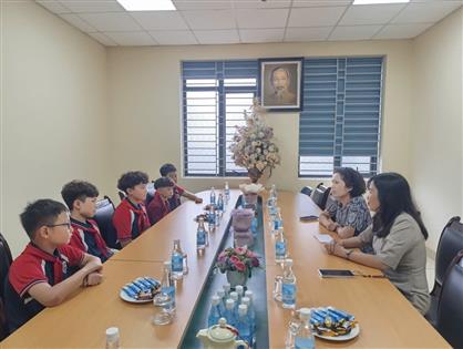 Thầy trò trường Tiểu học Hoàng Diệu ấm áp trong buổi gặp mặt đội tuyển Robotics trước thềm Chung kết Quốc gia