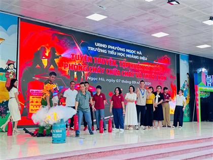CHỦ ĐỘNG TRƯỚC NGUY HIỂM – BÌNH TĨNH ĐỂ AN TOÀN: TRƯỜNG TIỂU HỌC HOÀNG DIỆU SẴN SÀNG ỨNG PHÓ VỚI CHÁY, NỔ